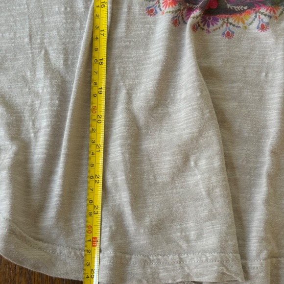 NATURAL LIFE Cream Graphic Short Sleeve Tee - Picture 10 of 11